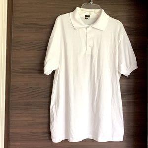 NWOT-Men’s Short Sleeve button up shirt